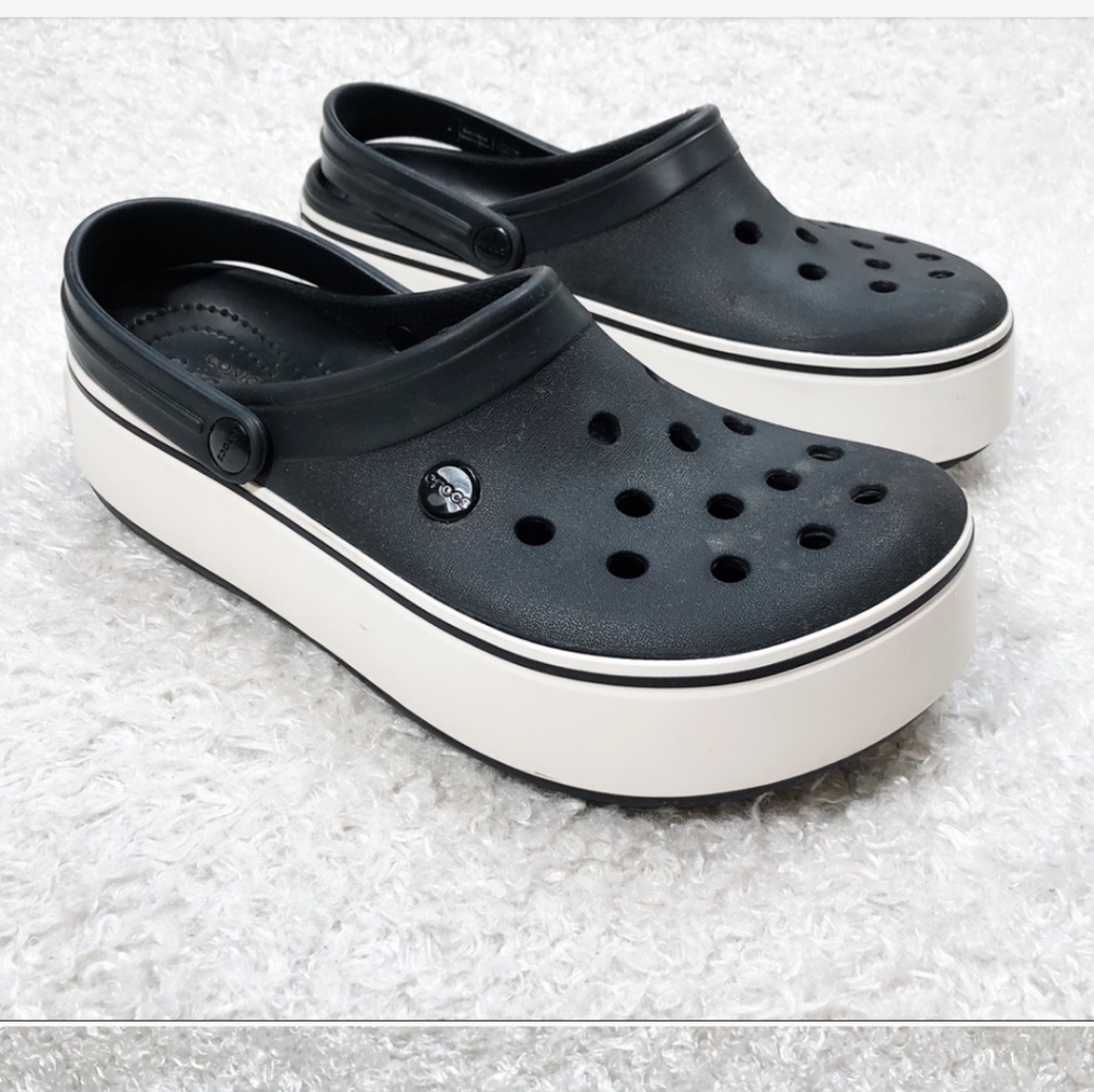 Platform Crocs